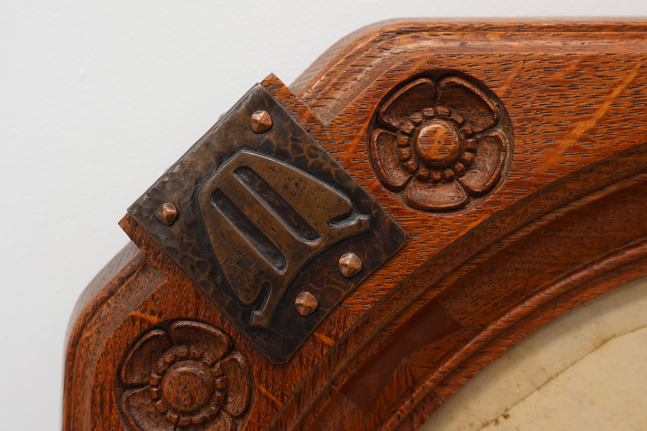 Art nouveau oak photo frame with copper decorations by Geo Verbanckthumbnail